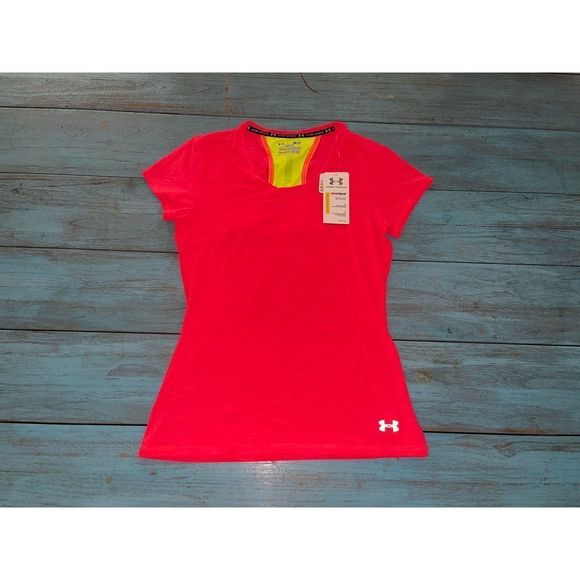 NEW Womens SMALL Under Armour Semi-Fitted Heatgear Training Shirt 1239610 678 - Picture 1 of 2